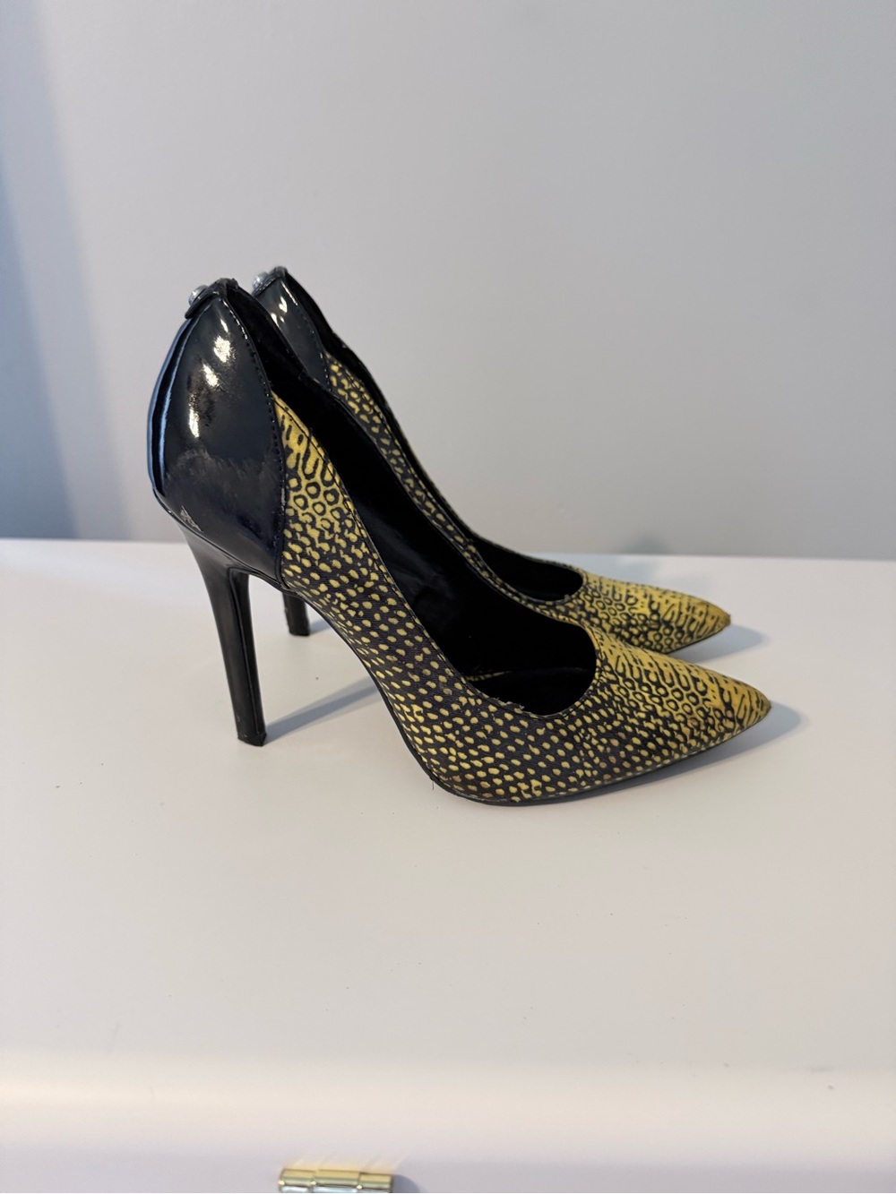 G by Guess Yellow and Black Leopard-Print Pointed Toe Stilettos